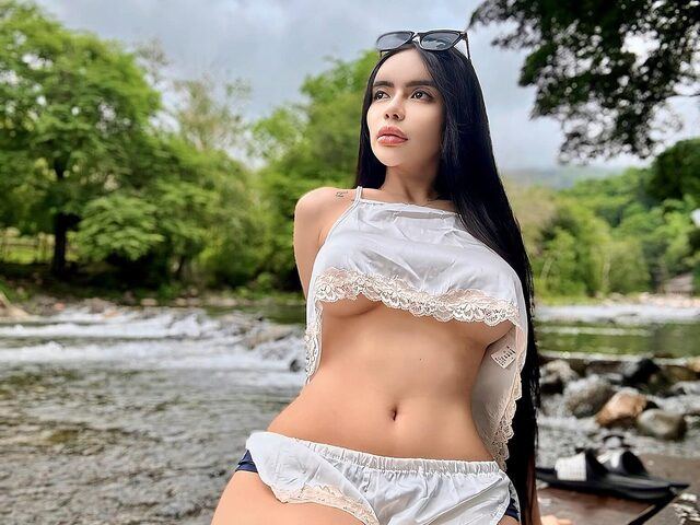 Julia Sammie