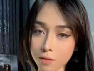 megumishemale x