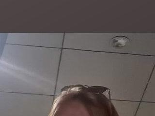 StellaSaucyCum