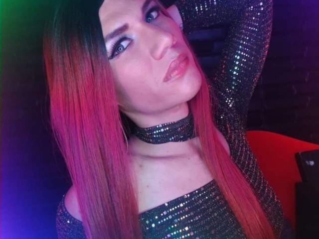 IssabellaHot